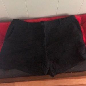 Black cotton Loft shorts